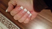 French Manicure mit Glitzer Nageldesign