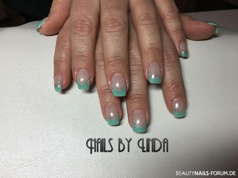 French Nails in Mint Nageldesign - Gele von Jolifin Nailart