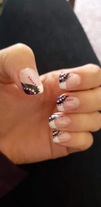 Gelnägel Schwarz/Weiß French Design Nageldesign