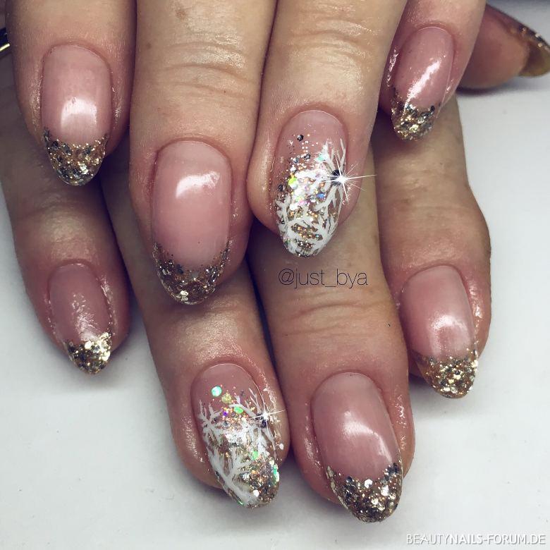 Goldener Zauber Nageldesign - Melano Nails, Nail Expert, Moritz Cosmetics Nailart