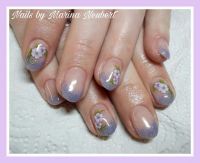 Lavendel Glitzer mit Water Tattoo Blumen Nageldesign