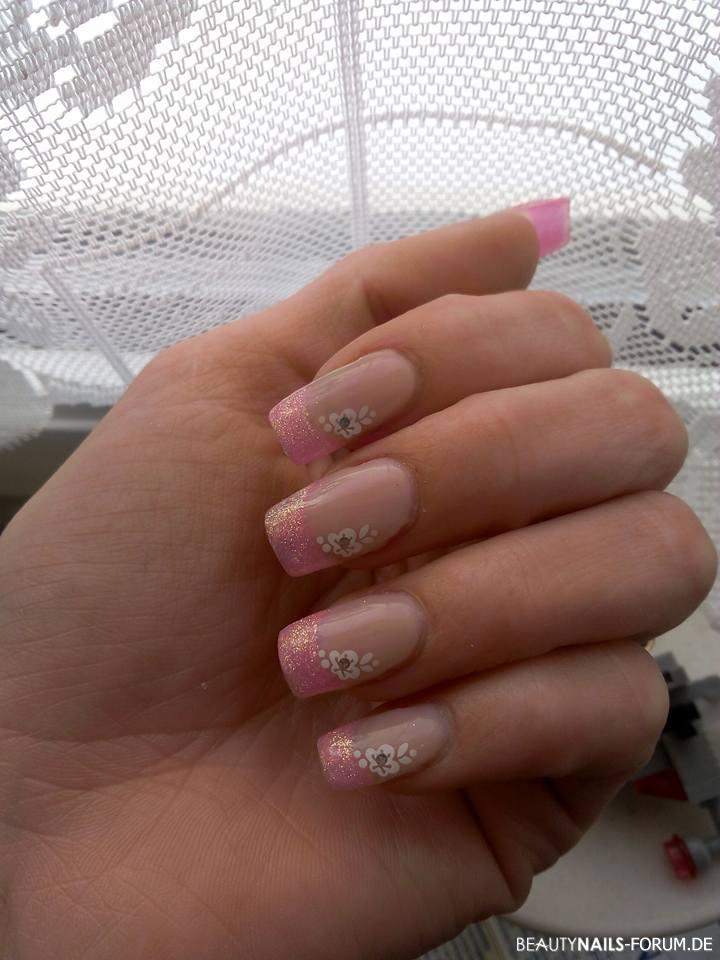 Meerjungfrauen Pigment Nageldesign - mermaid nails / mjp mit nightshine gel pink Nailart