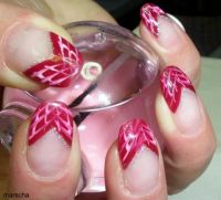 rot weiß 3d Nageldesign