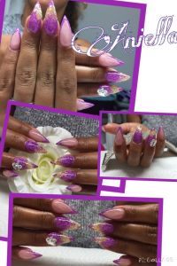 Stiletto v French Nageldesign
