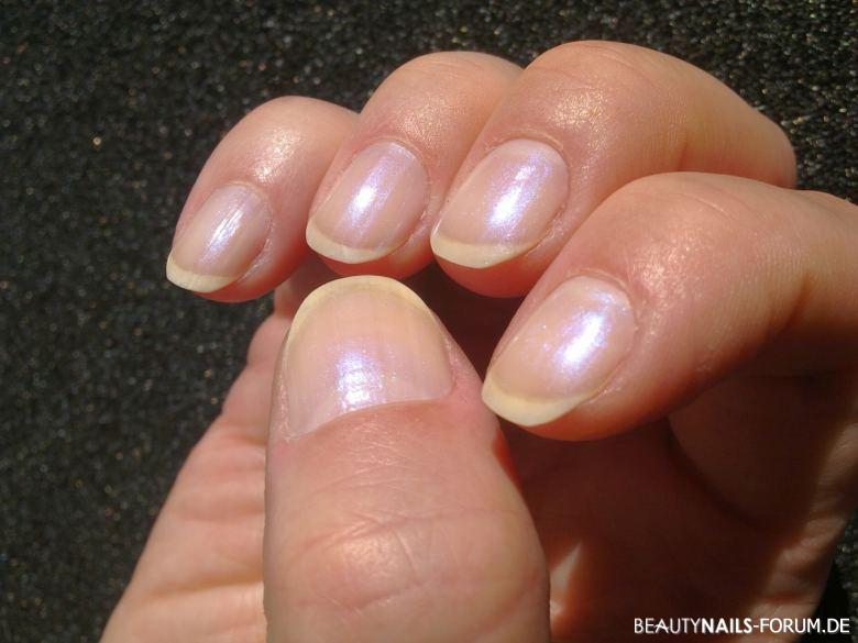 Square nude nails - opalescent Naturnägel -  Nailart