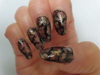 Schwarz mit festlicher Lackmalerei Winter & Weihnachten