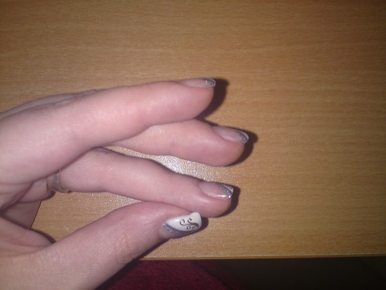 links seite einemal neue nägel von mir an meiner eigeinen hand in Anfänger Nageldesign