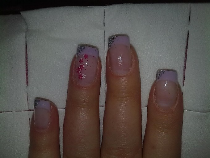  Nicht die erste, aber trotzdem in Anfänger Nageldesign