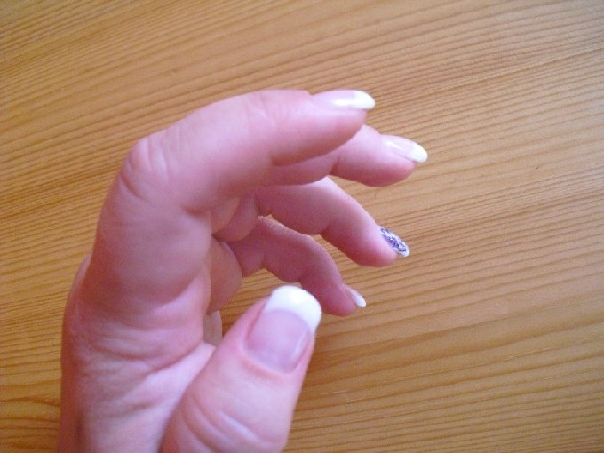  Gelmodellage in Anfänger Nageldesign