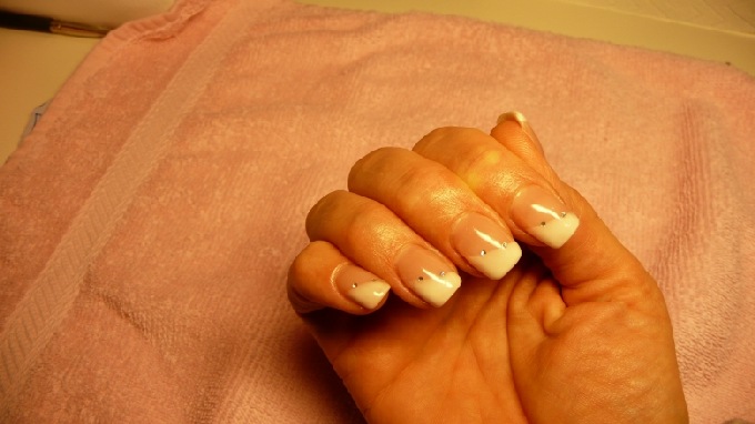  2. Refill in Anfänger Nageldesign