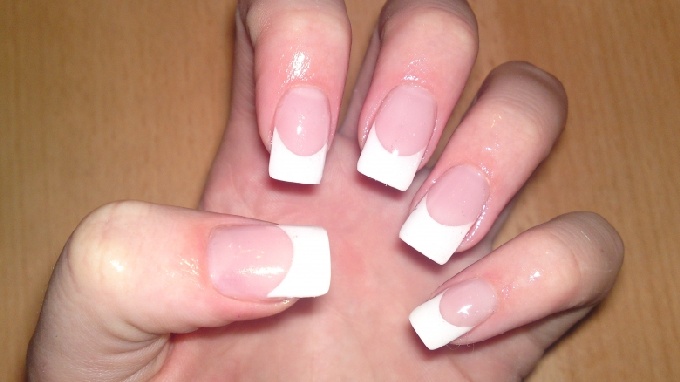  mit Frenchtips,ganz nackig in Anfänger Nageldesign