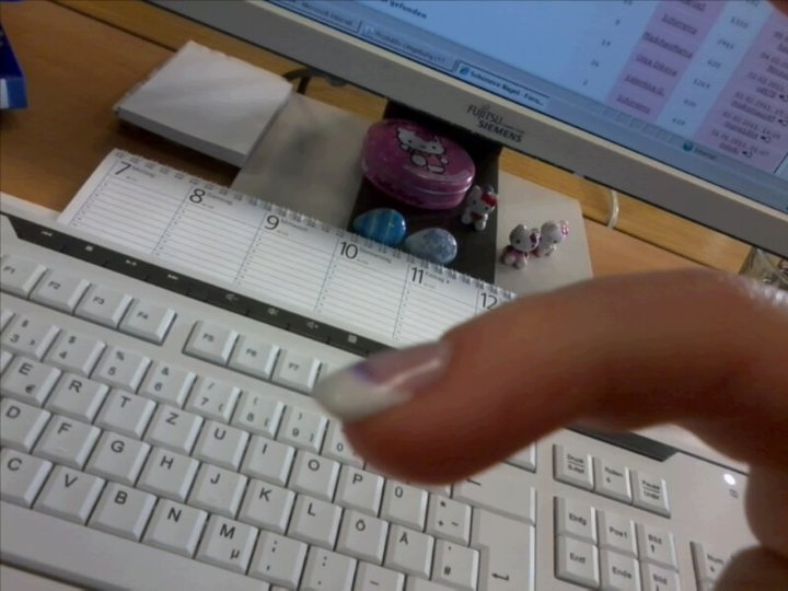2. Modellage mit Jolifin und Glitter. 2. Modellage / nur der kleine Finger in Anfänger Nageldesign
