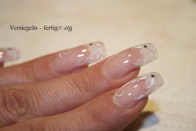  Acrylblumen auf Clear Design in Nageldesign