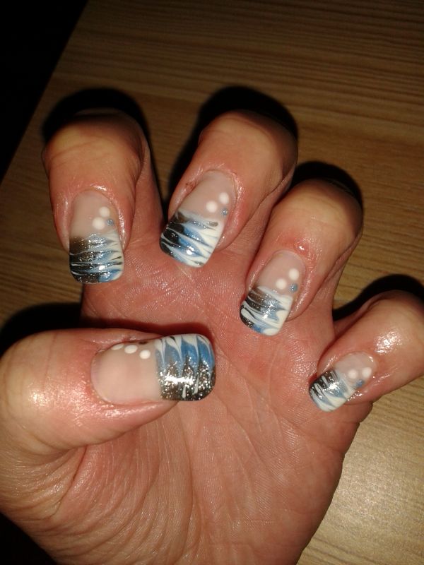 eieiei haha schaut mal Bild gefunden meiner allerersten ! in Anfänger Nageldesign