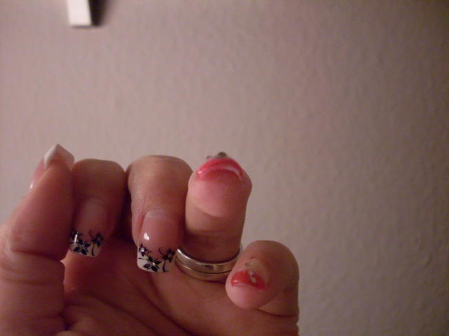  Mein 2. Versuch am Ringfinder in Anfänger Nageldesign
