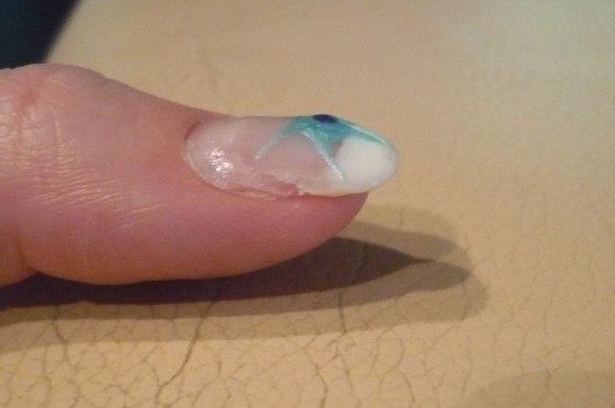 Seitenansicht Gelnägel und viel Probleme, voran liegt das ? in Anfänger Nageldesign