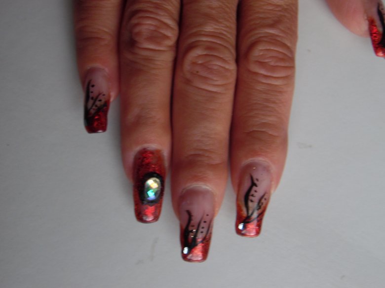 Draufsicht Modellage mit French in Anfänger Nageldesign