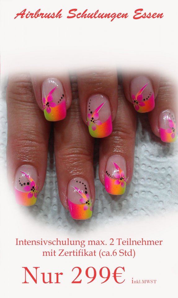 Neon pur Neu ****  Airbrush Kurse in 45128 Essen **** in Nailart Kurse