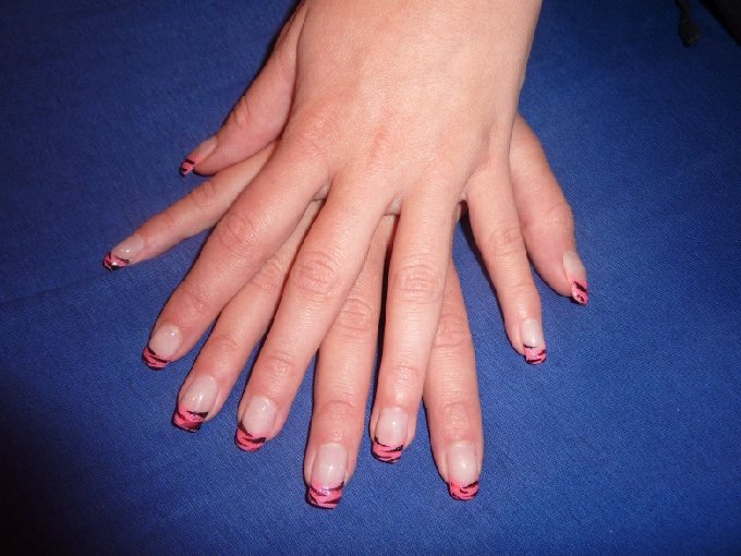 4 Pinker Leo - Bitte bewerten =) in Anfänger Nageldesign