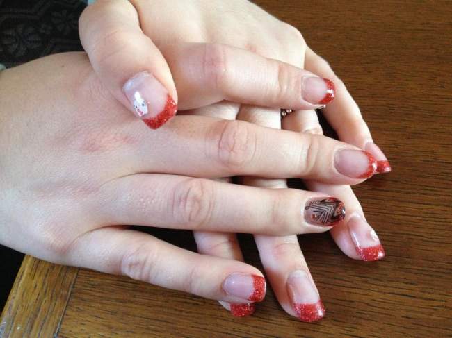 Vorher Rot-Orange - eigener Nagel in Anfänger Nageldesign