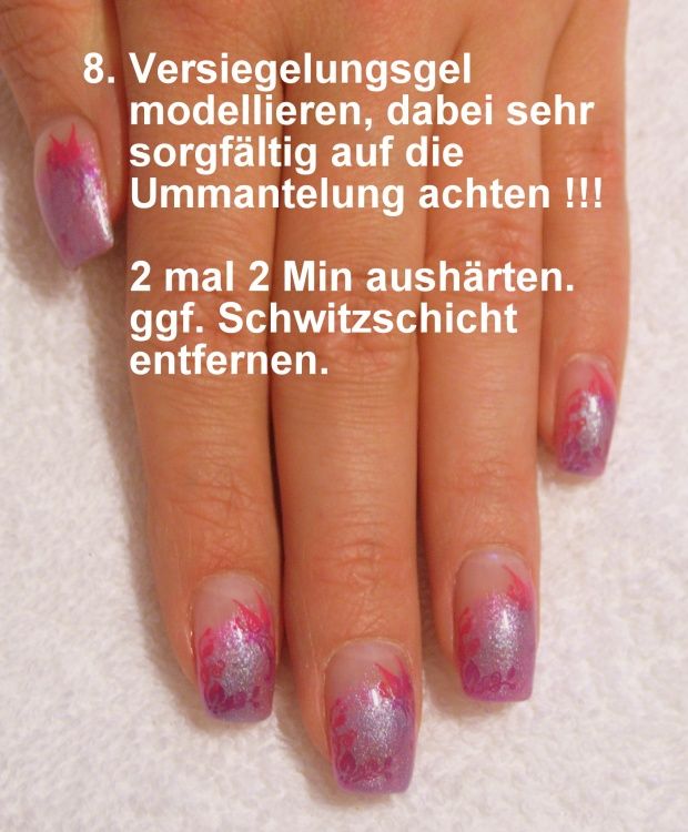 8 Step by Step bunter Schmetterling in Nageldesign