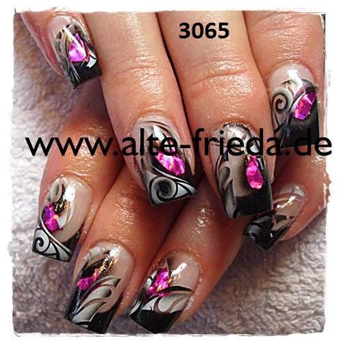  Airbrush  4.8. in EF mit Silvana Fritze in Nailart Kurse