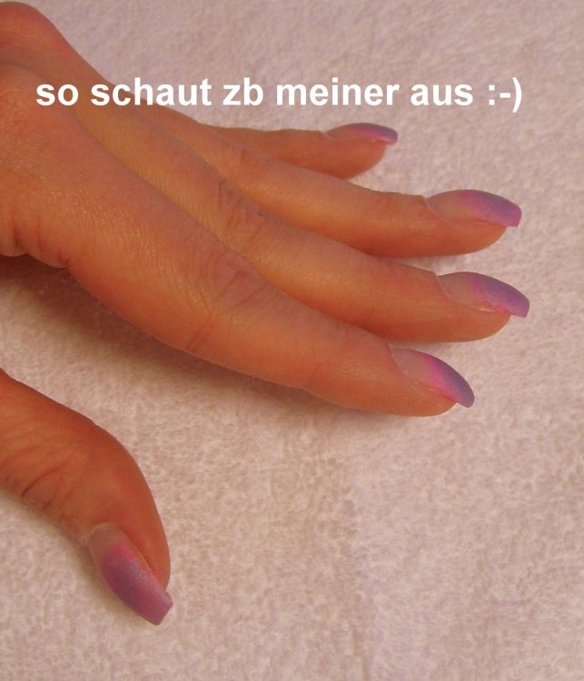 Aufbau Step by Step bunter Schmetterling in Nageldesign