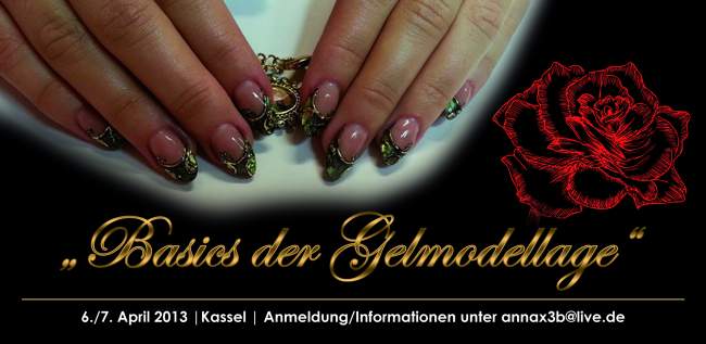 Schulung "Basics der Nagelmodellage" in Nailart Schulung