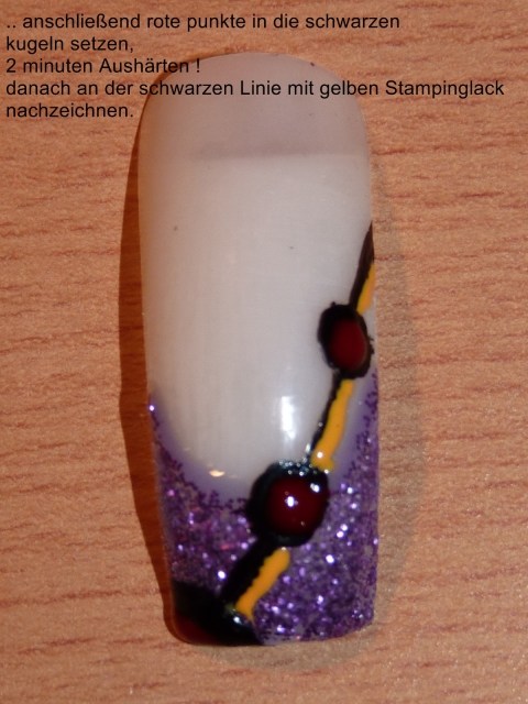 Bild4 Retro-Style verschiedene Anleitungen in Nageldesign