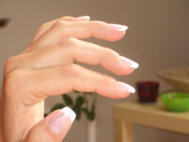  Erster Selbstversuch(French mit dezenter Nailart) in Anfänger Nageldesign