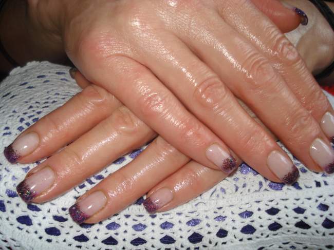 beide hände dritte Modellage in Anfänger Nageldesign