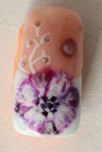 Gelnagel mit Blume von oben Mein erster Versuch Aufbau nicht sicher in Anfänger Nageldesign