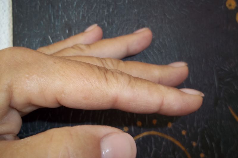 Gelnagelmodelage mit Schablone Gelnagelmodellage mit Schablone Kritik erwünscht in Anfänger Nageldesign