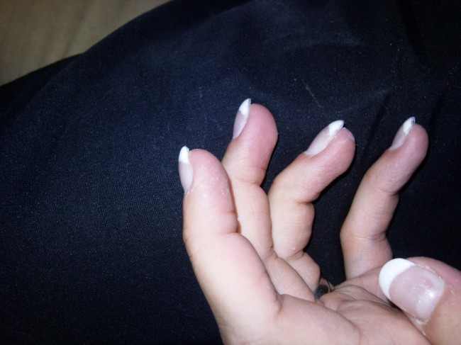 seite Rettungsversuch der 1. Modellage - bitte Kritik :) in Anfänger Nageldesign