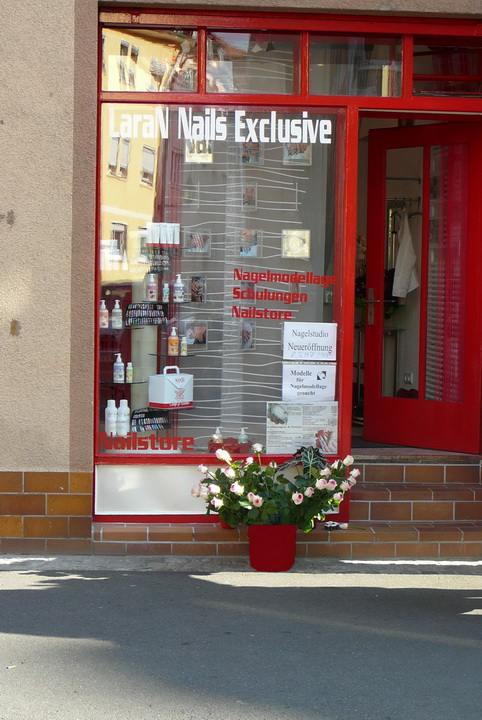 st LaraN Nails Exclusive 97070 Würzburg in Nagelstudio