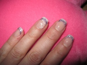  Refill mit Make up Gel und Lavendelglitter in Anfänger Nageldesign