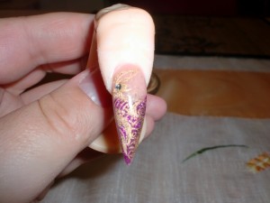  Stiletto: versuch am übungsfinger in Anfänger Nageldesign