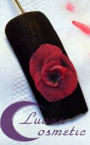 Nach belieben viele Rosenblätter gestalten...oder so viele wie eben  3D Rosen Nail Design Anleitung in Nageldesign