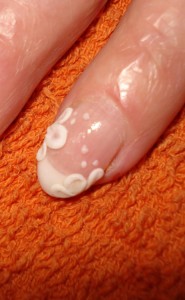  Weißes French aus Acryl wie wird es zauberhaft.?! in Anfänger Nageldesign