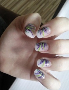 meine 4. (die waren schon ein ganzes stück raus gewachsen als das foto  Einige Modellagen. in Anfänger Nageldesign