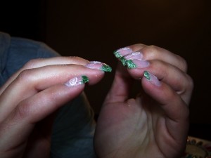  Wieder mal was von mir Gelmodellage Glittergrün! in Anfänger Nageldesign