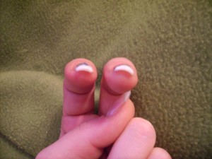  2. Gelmodellage an zwei Finger. in Anfänger Nageldesign