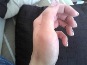 von der Seite Erste Mal Modellage mit Schablonenverlängerung in Anfänger Nageldesign