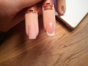 Gesamtansicht Erste (Eigen)gelmodellage in Anfänger Nageldesign