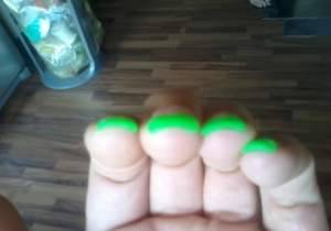 Von Vorne Extrem Green French, bitte um Meinungen in Anfänger Nageldesign