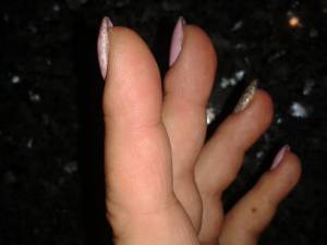 Seitenansicht Meine ersten Nägel aus dem Nagelstudio - Pfusch? in Gelnägel