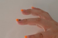 von der seite Neon Mandarine French in Anfänger Nageldesign