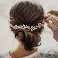 einfacher Brautschmuck Hochzeits Frisur DIY in Kosmetik / Mode