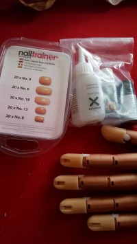 Zubehör mit Ersatznägel Nailtrainer mit Anleitung und Ersatznägel zu verkaufen in Ebay