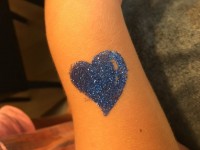 Glitzer Tattoo Herz Blau Angebot für Straßenfest in Marketing